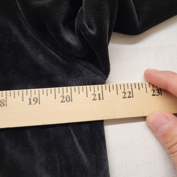 LL Bean Velvet Shirt Womens Medium Pullover 1/4 Zip Top Vintage USA Casual - Picture 8 of 10